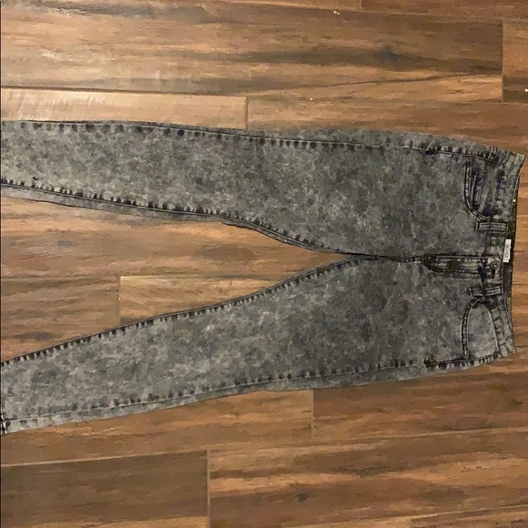 Skinny jeans - Picture 1 of 3